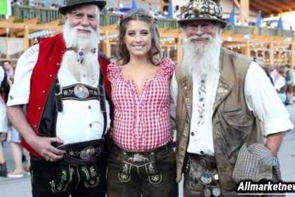 Mens Lederhosen Costume